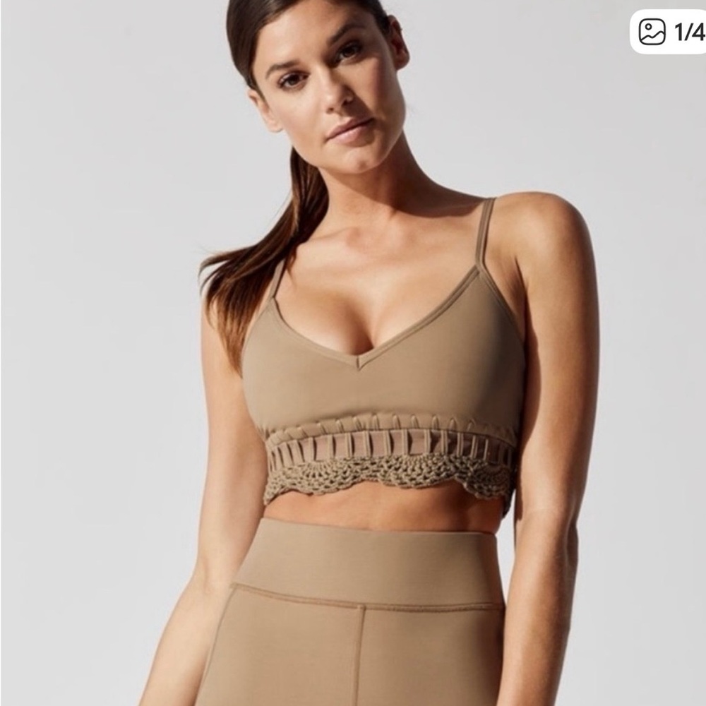 Carbon38 Banded Lette Macrame Sports Bra